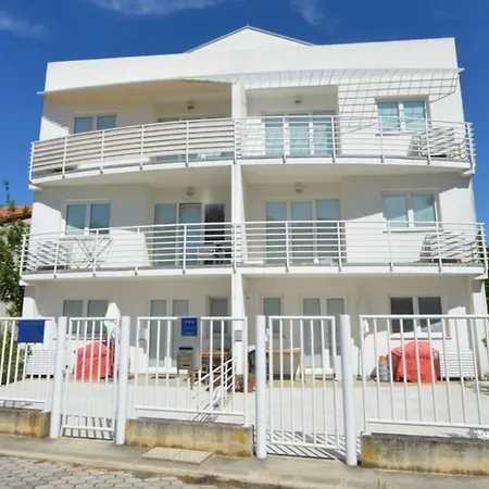Finn Apartman *